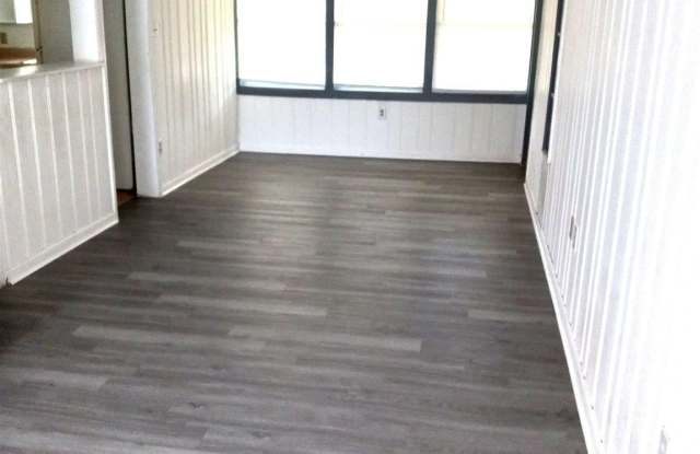 4 Marine Dr Gallery 4