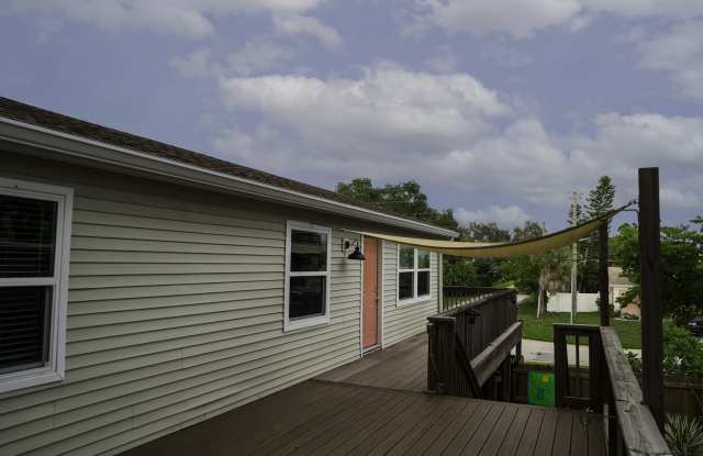 3961 Beach Drive Southeast Gallery 4