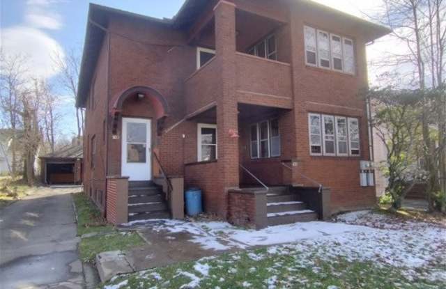 435 Ferndale - 435 Ferndale Avenue, Youngstown, OH 44511