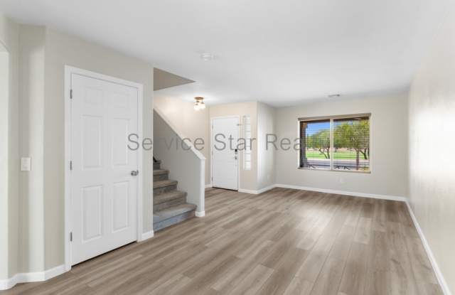 8514 S 49th Dr Gallery 2