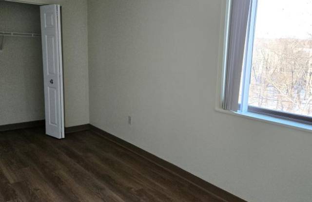 2291 Washington St. Gallery 2