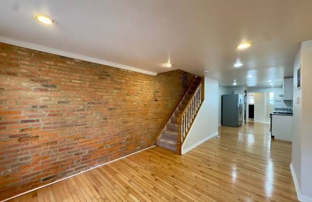 Charming 2BD/1.5BA Townhome in Canton, MD! Gallery 4