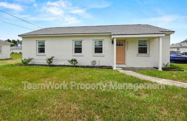 3033 Azalea Dr photos photos
