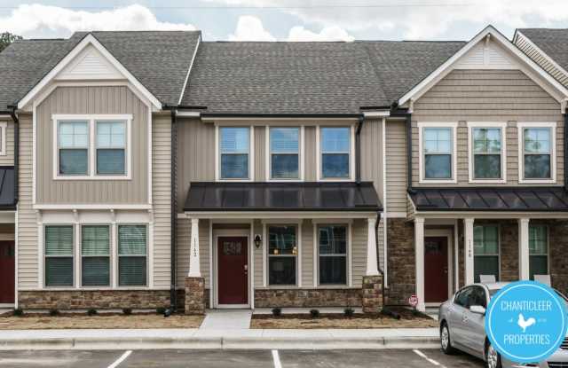 1119 Midtowne Way photos photos