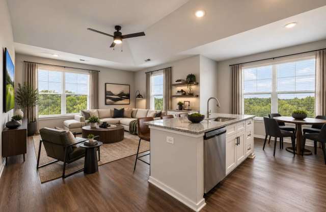 Founder’s Landing Apartments Gallery 2