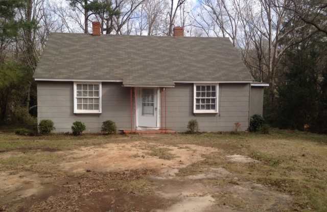 **ON HOLD**Total Electric 3 Bedroom / 1 Bathroom Home for Rent near Ft. Benning, GA*** photos photos
