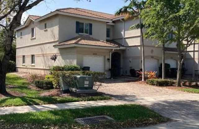 2602 Webb Avenue - 2602 Webb Avenue, Delray Beach, FL 33444