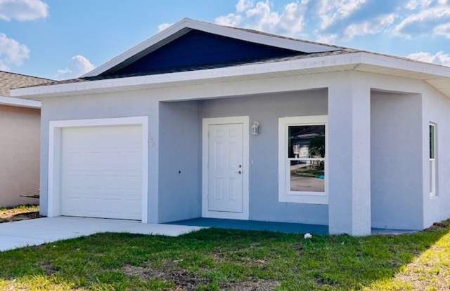 3BR/2BA 2024 Build w/ Pool + Gated Community in Sebring photos photos