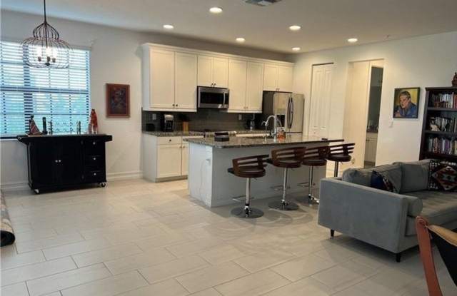 11736 SW 13th Court, Pembroke Pines, FL 33025 - 4812 photos photos
