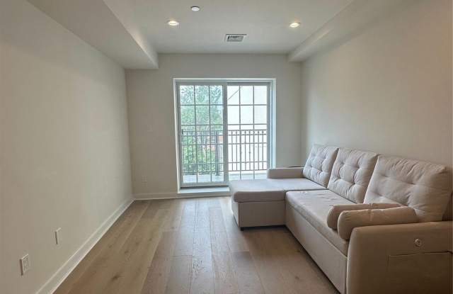 23-23 30th road Gallery 3