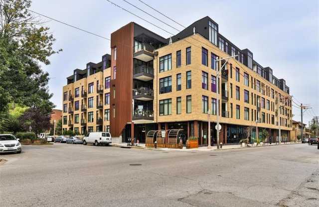 Luxury condo in the CWE photos photos Luxury condo in the CWE photos photos
