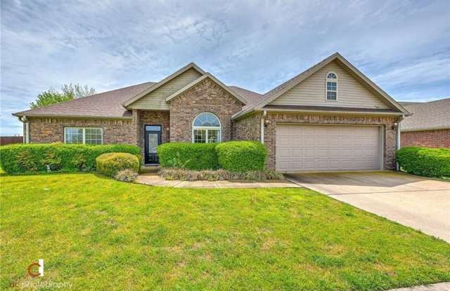 1201 SW Willow Bend Avenue photos photos