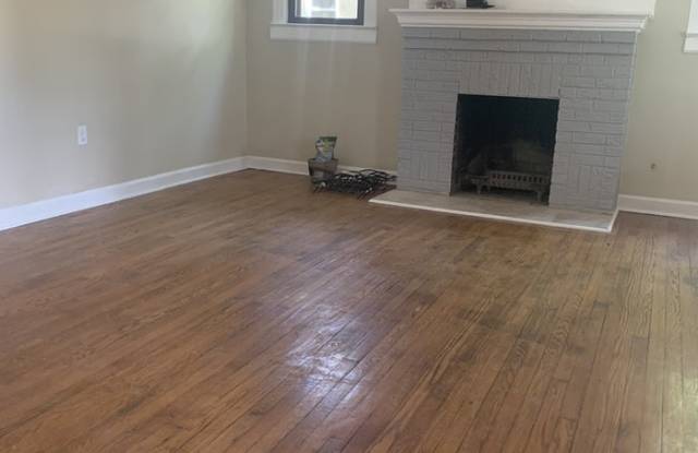 625 Mellon Street Southeast Gallery 4