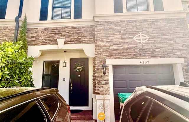 4237 SW 164th Path photos photos