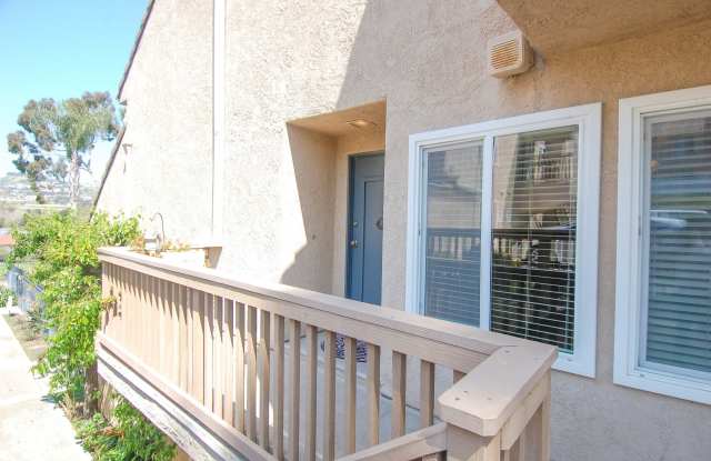 Single Level 2 Bedroom 2 Bath Spacious Condo!! - 2804 Camino Capistrano, San Clemente, CA 92672