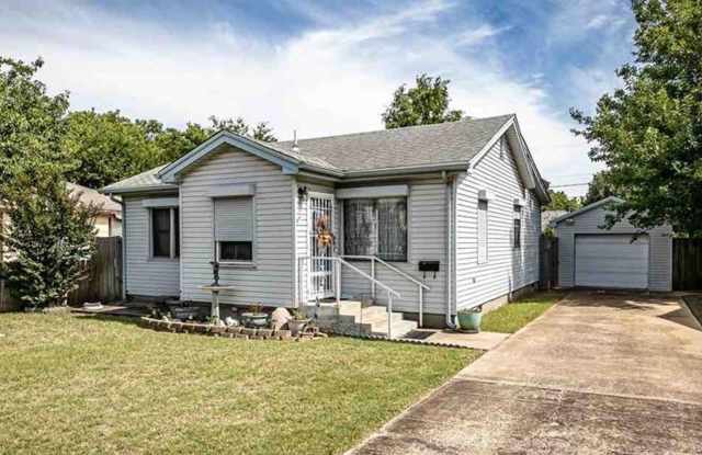 1212 NW Lincoln - Coming Soon! photos photos