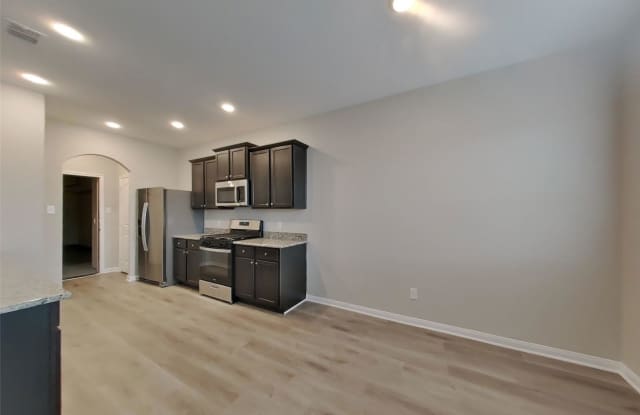 21108 Titian Drive Gallery 4