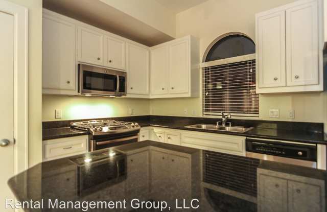 3678 Main Plaza Dr Gallery 4