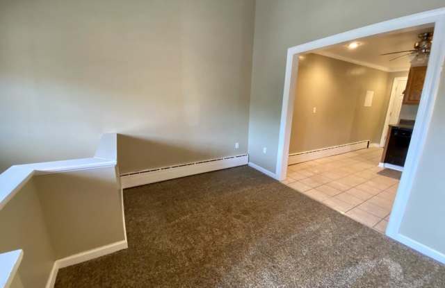 2734 S 18th St Unit C Gallery 3