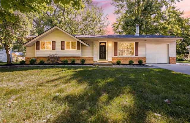 Rare Leasing Opportunity in the Highly Desirable Golf Manor Subdivision! photos photos
