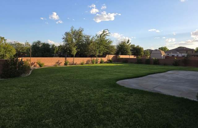 Beautiful 4 Bedroom Home Gallery 4