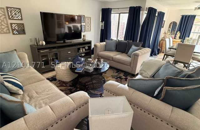 11332 SW 133rd Ct Gallery 2