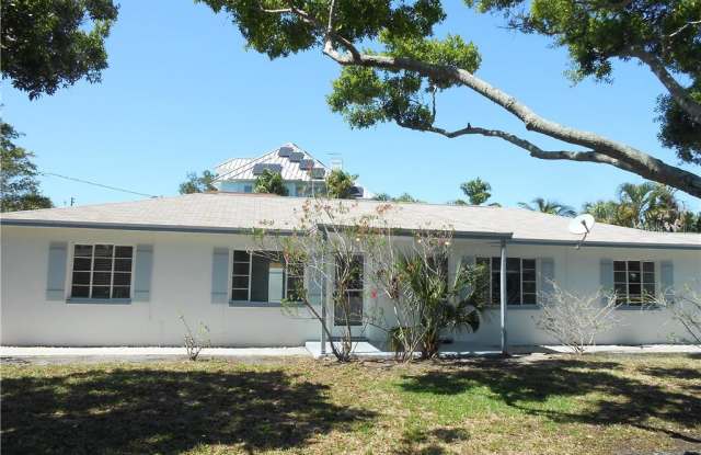 1803 BAY BOULEVARD Gallery 2
