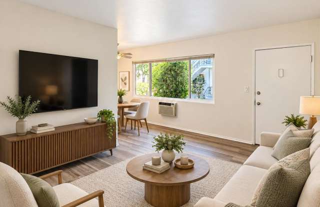 1117 Laurel Ave photos photos