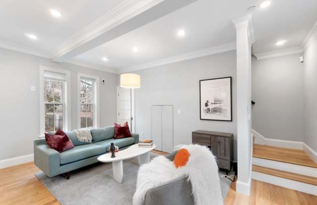 20 Tufts Street - 20 Gallery 2