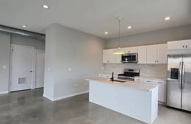 1942 West North Avenue photos photos