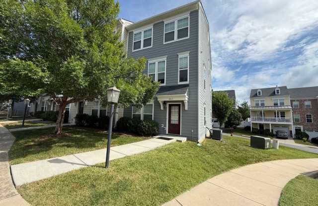 2617 Avinity Place - Mountain Views with a Rooftop Deck! photos photos
