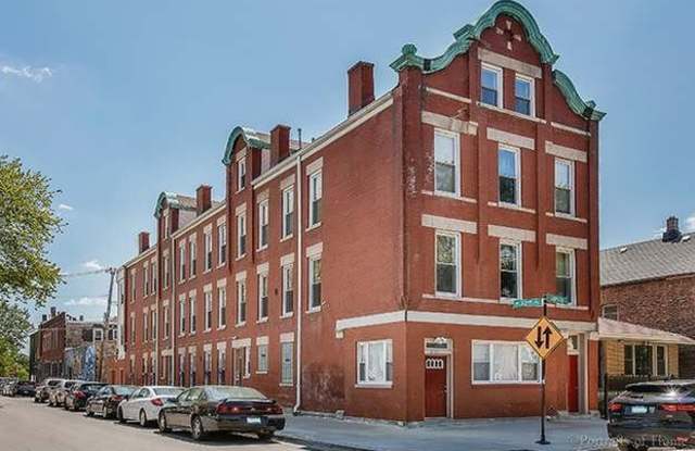 3227 S Carpenter Street unit: 4F - 3227 South Carpenter Street, Chicago, IL 60608