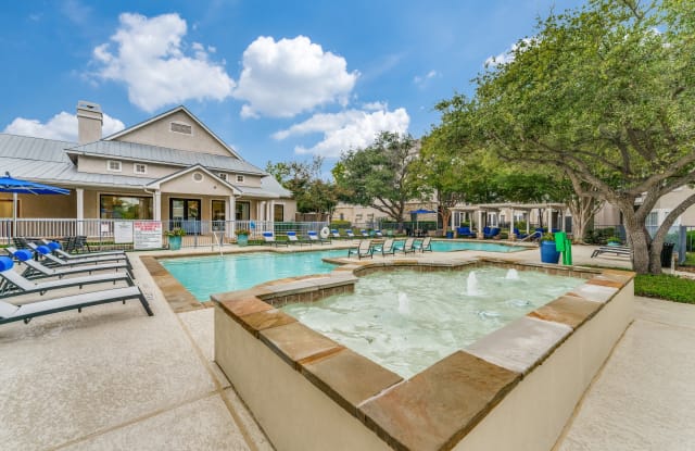 Parkside Crossing Apartments Gallery 2