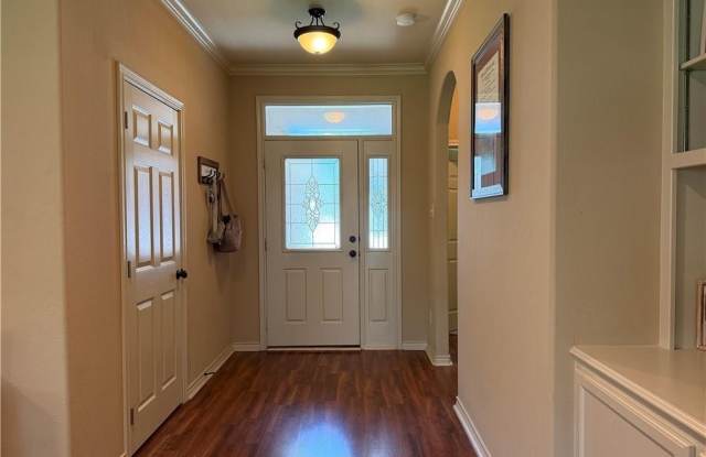 3908 Tournay Lane Gallery 2