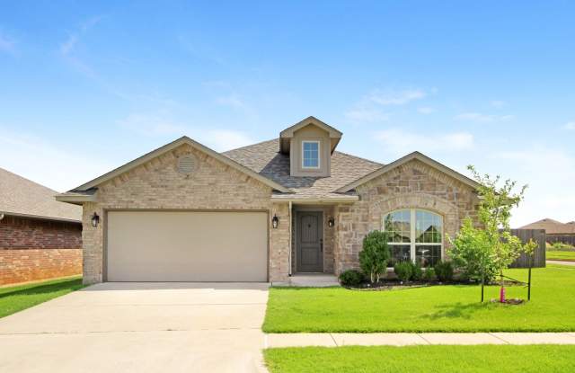 Beautiful 3 Bed 2 Bath in The Grove photos photos