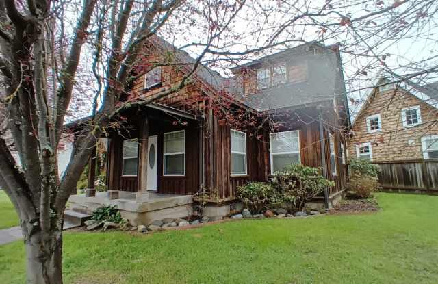 Two Story Custom Home in Arcata! photos photos Two Story Custom Home in Arcata! photos photos