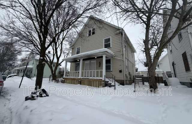 541-543 Remington Street photos photos