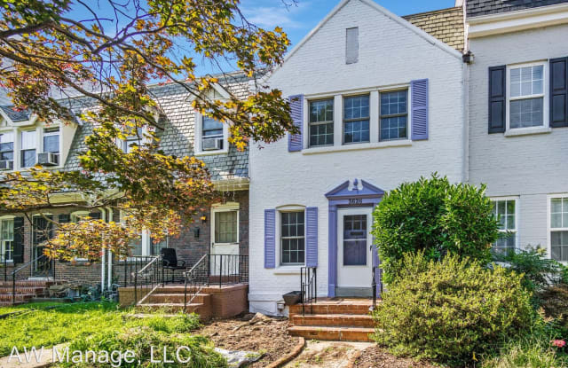 3626 S St NW - 3626 S Street Northwest, Washington, DC 20007