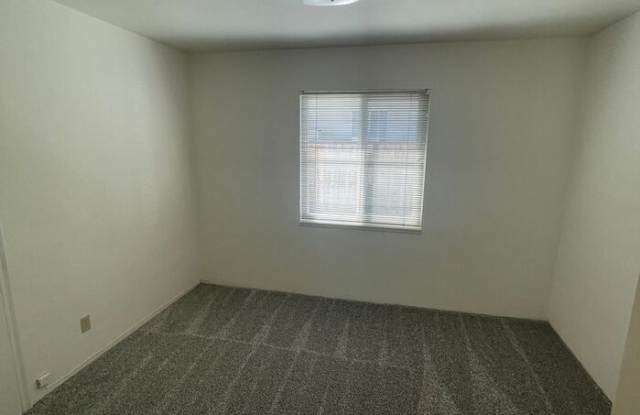 1588 Oriole Avenue Gallery 4