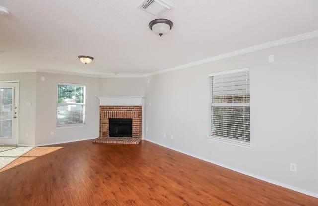 2128 Benning Way Gallery 4