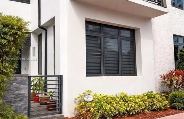 4768 NW 84th Ave photos photos 4768 NW 84th Ave photos photos