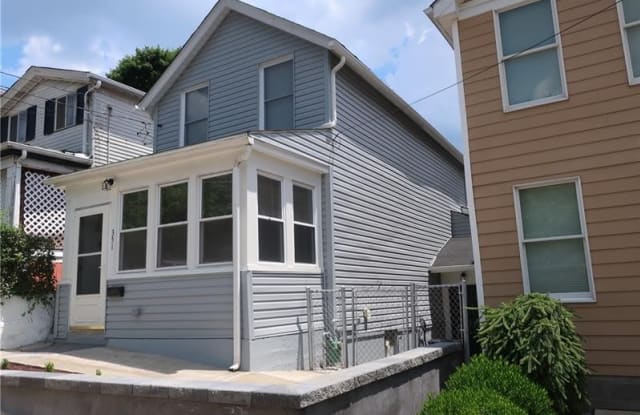 351 Sweetbriar St - 351 Sweetbriar Street, Pittsburgh, PA 15211