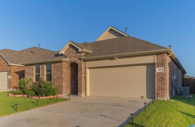 2106 Fimbry Drive photos photos