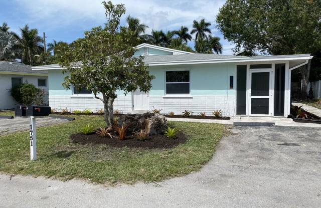 1751 Smugglers Cove #2 - 1 photos photos