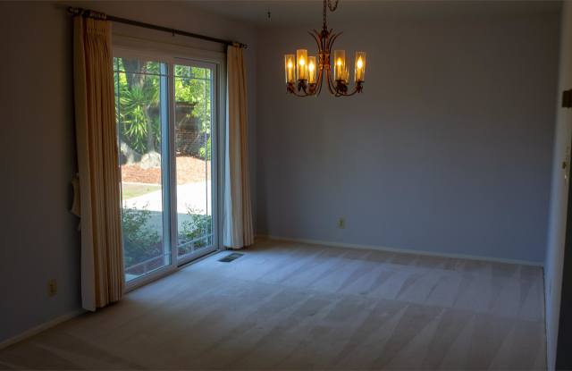 19365 Shubert Drive Gallery 4