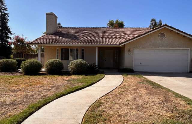 Nice home for rent in Visalia photos photos