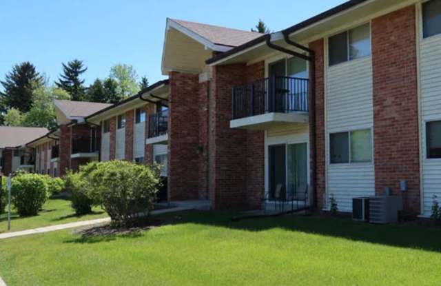River Place Apartments Gallery 2