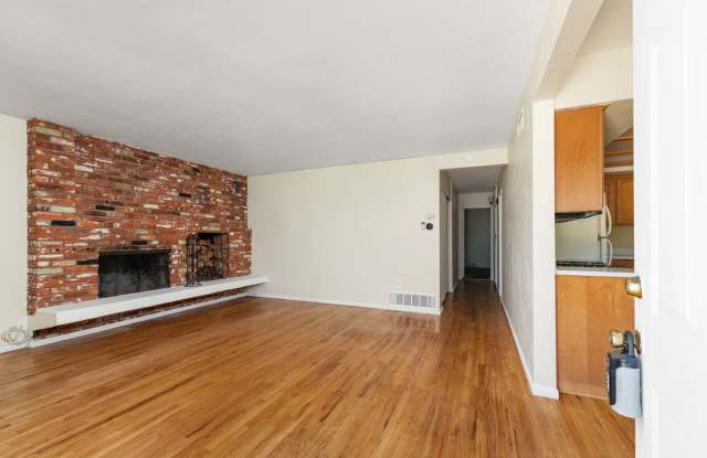 3 Bed 2 Bath Single Home In East County Gallery 3