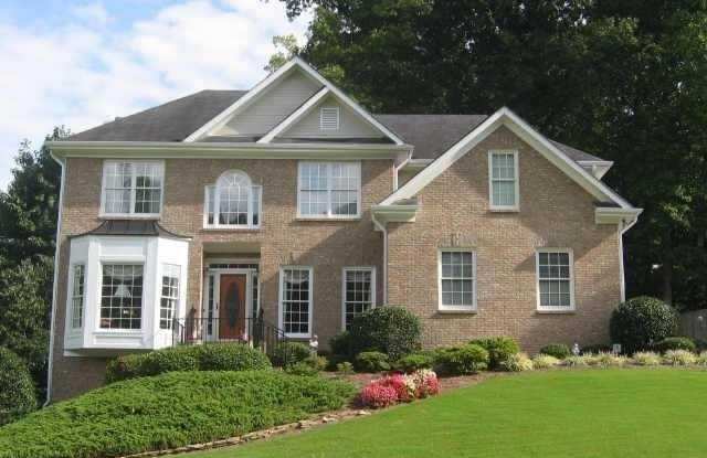 5646 Nottingham Drive NW photos photos