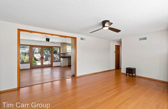 3063 Murray Ln Gallery 3